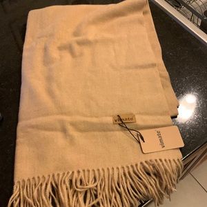 NWT scarf